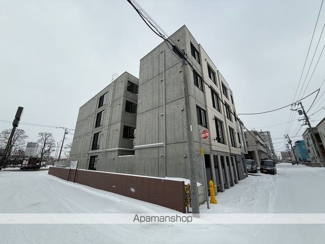 ラ・シュエット南郷通9丁目の外観写真