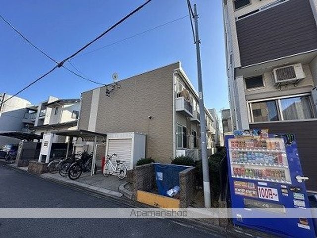 レオパレスKの外観写真