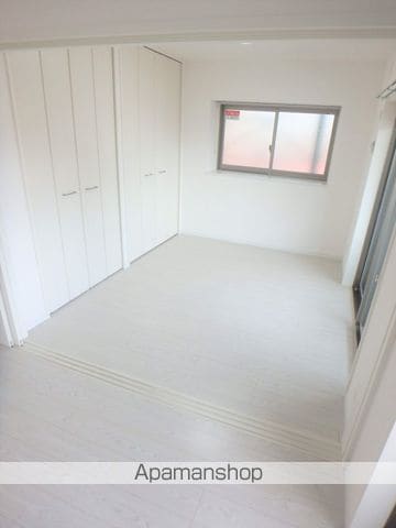 ヒカオオリエントマンション南館の内装写真