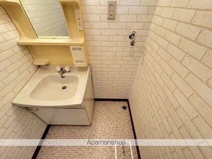 バウスプリットⅢ[2DK/44.62m2]の内装1