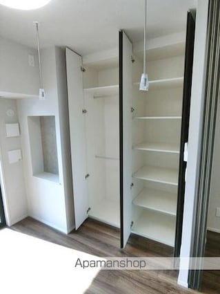 東京都豊島区南大塚１丁目[1LDK/35.93m2]の収納