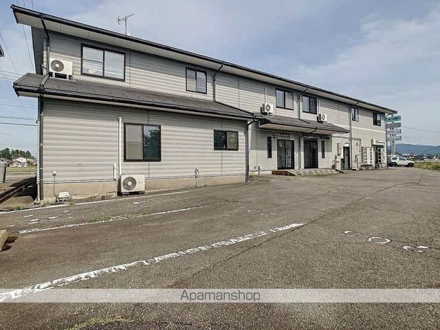 ヴィラ河崎の外観写真