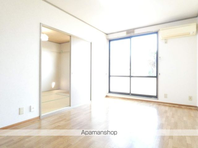 カームリーの内装写真