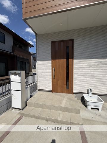 京浜東北・根岸線 北浦和駅 徒歩10分 2階建 築4年の外観写真
