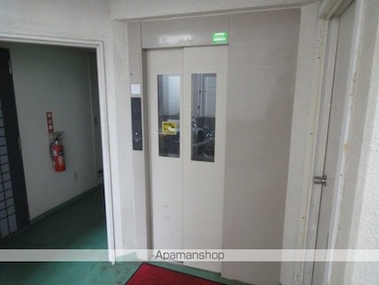 コーポマルニ[1R/16.12m2]の共用部1