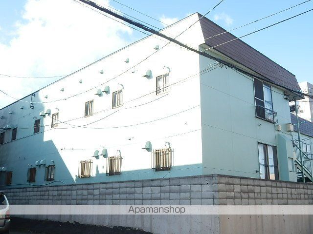 セブン南郷の外観写真