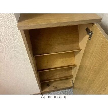 アヴェニュー高畑[1K/22.85m2]の内装