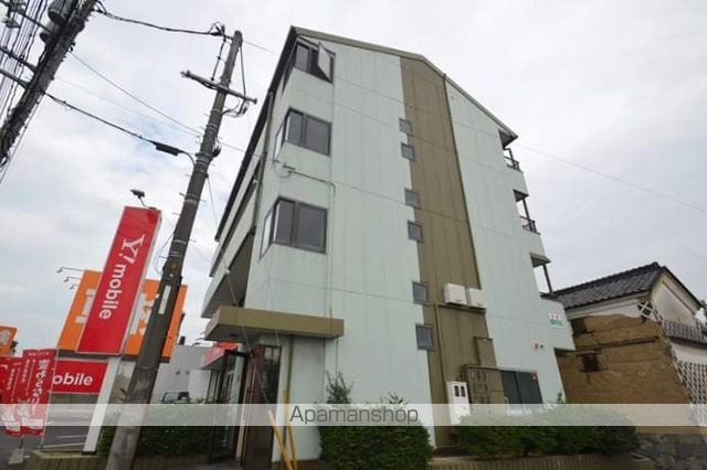 岸本マンションの外観写真