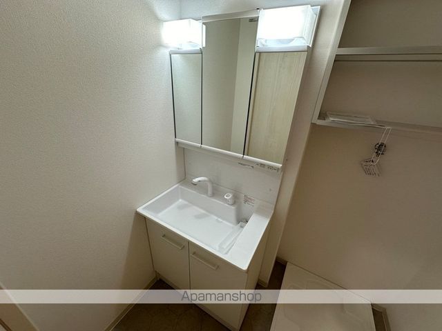 クリエオーレ郡津IIの内装写真