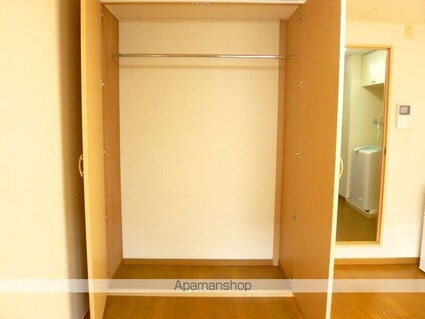 レオパレス古城[1K/24.84m2]の収納2