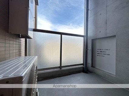 エルスタンザ下北沢[1R/32.65m2]のバルコニー