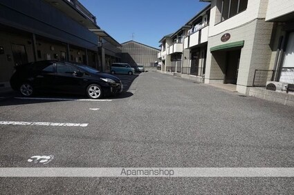 メゾン・セティ　Ｉ棟[2LDK/50.1m2]の駐車場