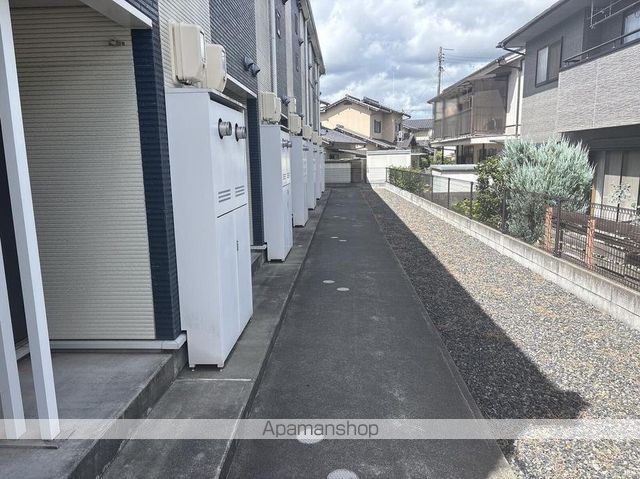 レオネクストNIWASEの玄関写真