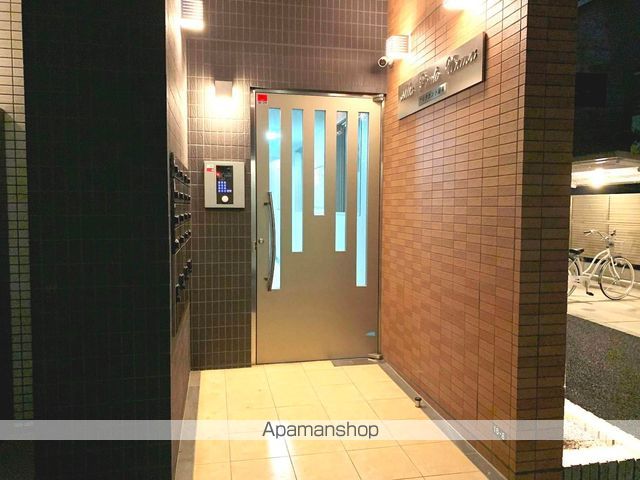 ALTA PONTO浦和の玄関写真