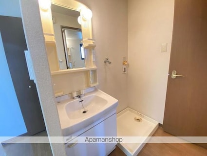 フォブール八栗[1LDK/40.04m2]の洗面所