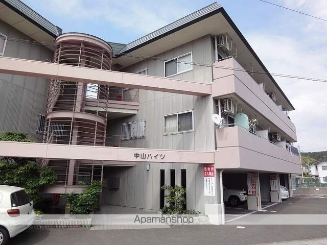 中山ハイツの玄関写真