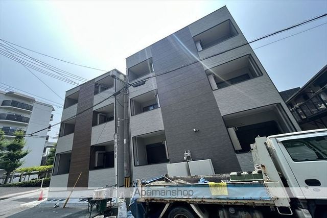 Iris淡路の外観写真