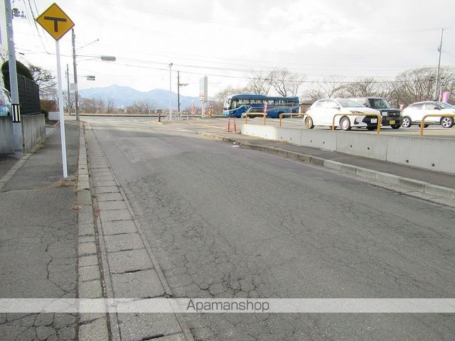 クレストコートAの周辺写真
