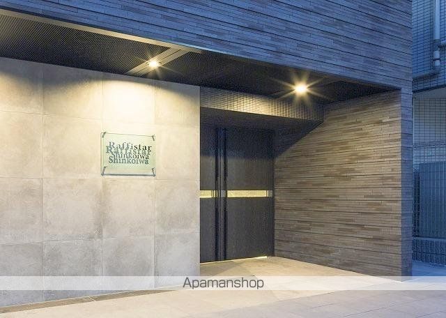 ラフィスタ方南町の玄関写真