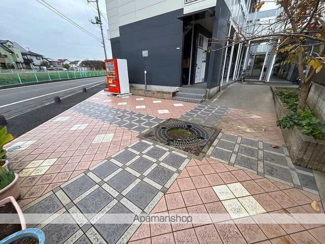 レオパレスヒロオパレスIVの玄関写真