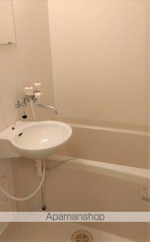 レオパレスRAFFINEの内装写真