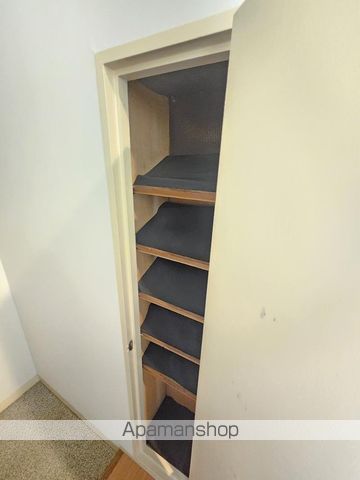 シャトー茶臼山の内装写真
