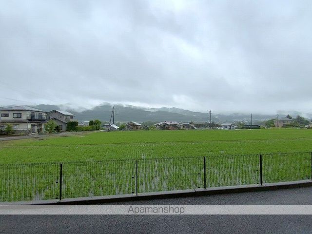 サープラス ベルクのその他写真