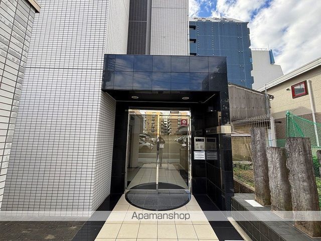 S−FORT江坂FIOREの玄関写真