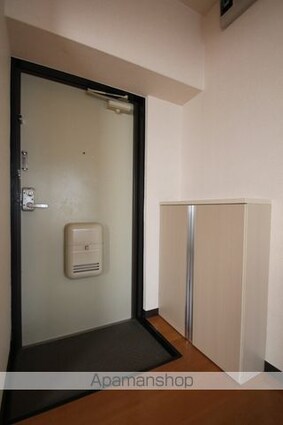 マンションＦＥＡＳＴ[1K/18.5m2]の玄関