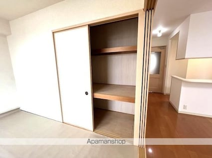 Ｄ’クラディア西ノ内　４０５号室[3LDK/76.69m2]の内装1