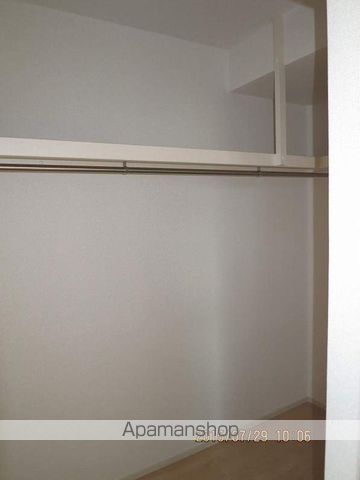 フォルトゥーナ IIの内装写真
