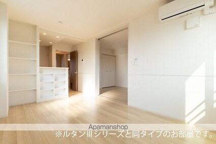 エール　アン[2LDK/66.02m2]のリビング・居間