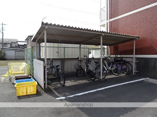 上島マンションの外観写真