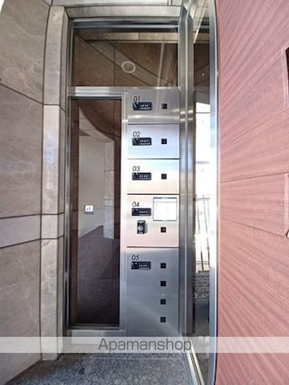 Ｍｏｎｔｐａｒｔｈｅ[2LDK/70.72m2]の共用部4