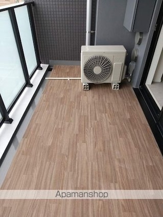 東京都中野区本町５丁目[1R/30.69m2]のバルコニー