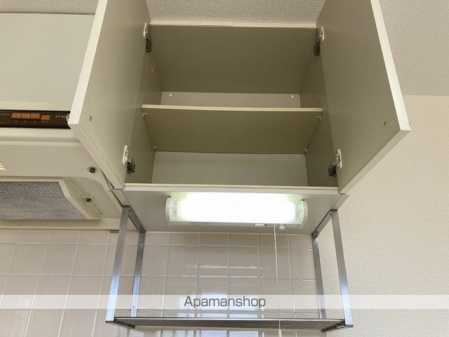 ダイアパレス沼垂四ツ角の内装写真