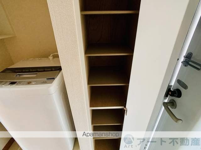 レオパレスラ プランタン IIの内装写真