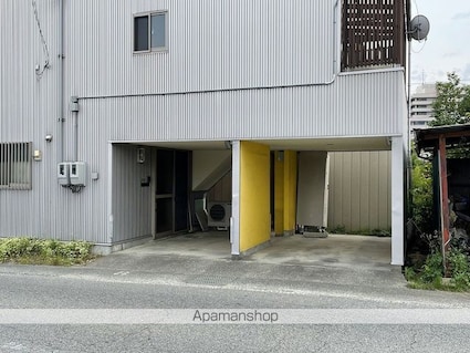 常盤台モダン住宅[3SLDK/128.3m2]の駐車場