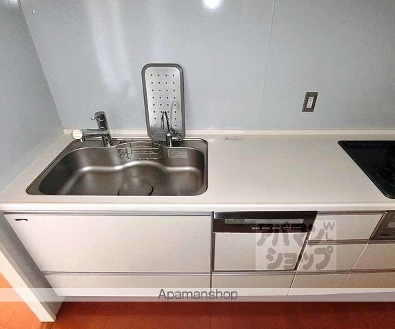 サーパスシティ西院日照町の内装写真