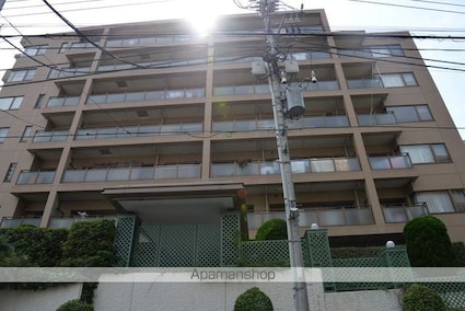 東京都中野区本町１丁目[3LDK/67.3m2]の外観2