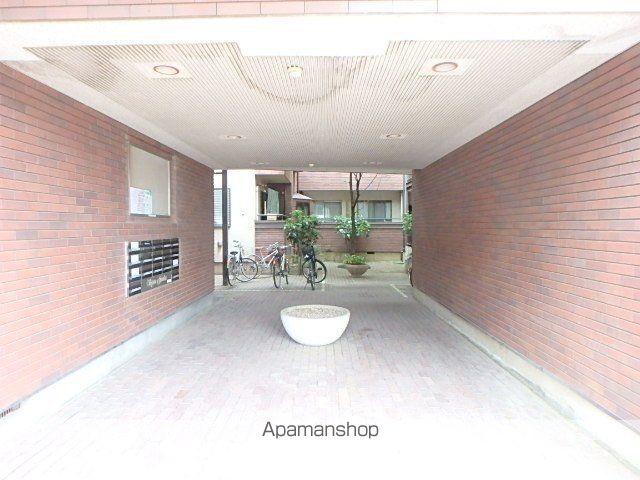 スクウェアガーデンの外観写真