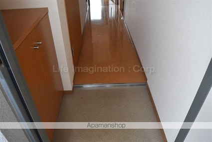 ブランコカメーリア[2DK/48.16m2]の玄関