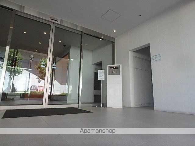 HF新横浜レジデンスの玄関写真