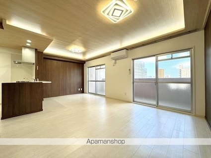 ウイングコート高松[1LDK/43.54m2]のリビング・居間