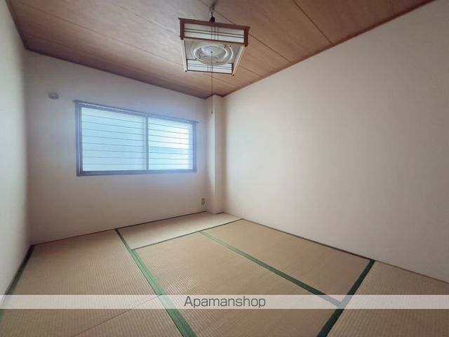シャルム八幡IIの内装写真