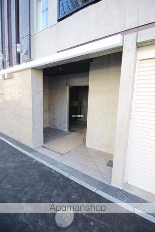 シティレジデンス桑園の玄関写真