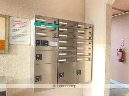 ヴィラ・アンソレイエ亀田町[1DK/32.27m2]の共用部2