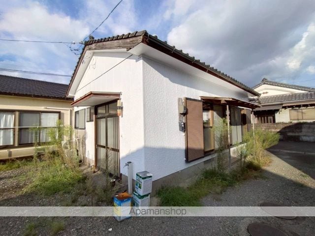 中内貸家の外観写真
