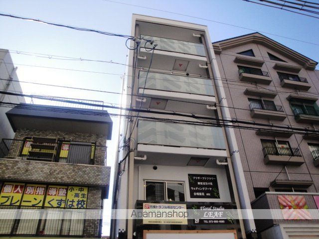 プラリア楠葉並木の外観写真