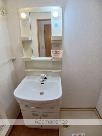 アンソレーユの内装写真